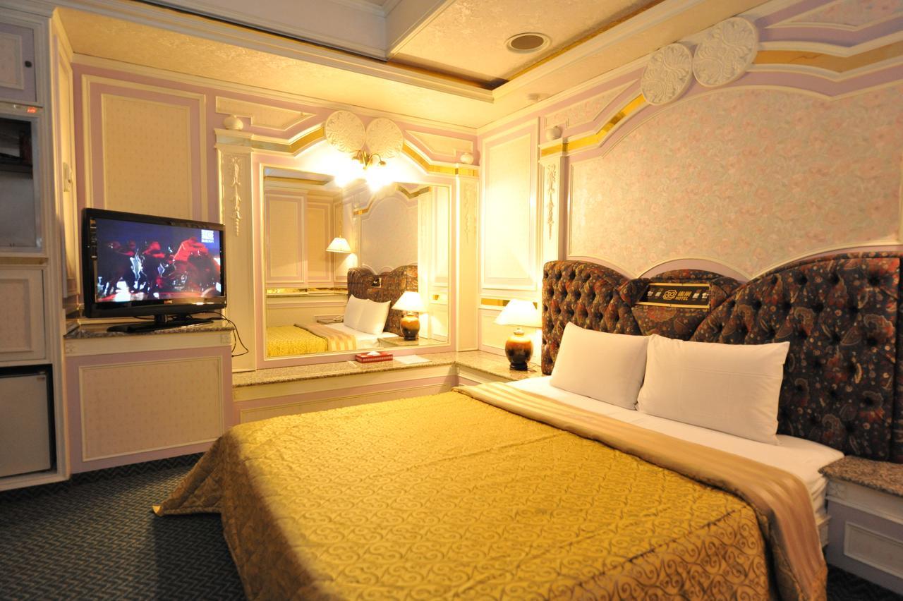 Cyue Chao Hotel Taoyuan Exterior photo